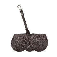 Cargar imagen en el visor de la galería, Funda lentes Mantaraya
