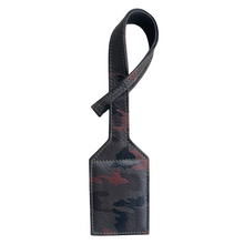 Cargar imagen en el visor de la galería, Tag maleta camuflaje

